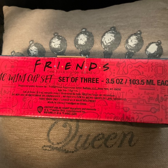 Friends Mini Ceramic Cup Set Trio - Picture 6 of 6